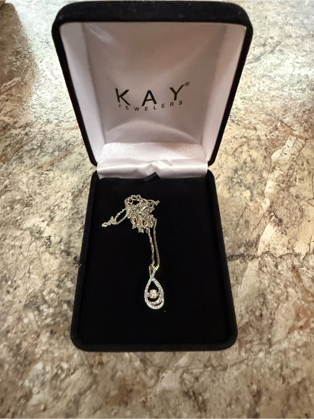 Kay Jewelers Teardrop Pendant Necklace
